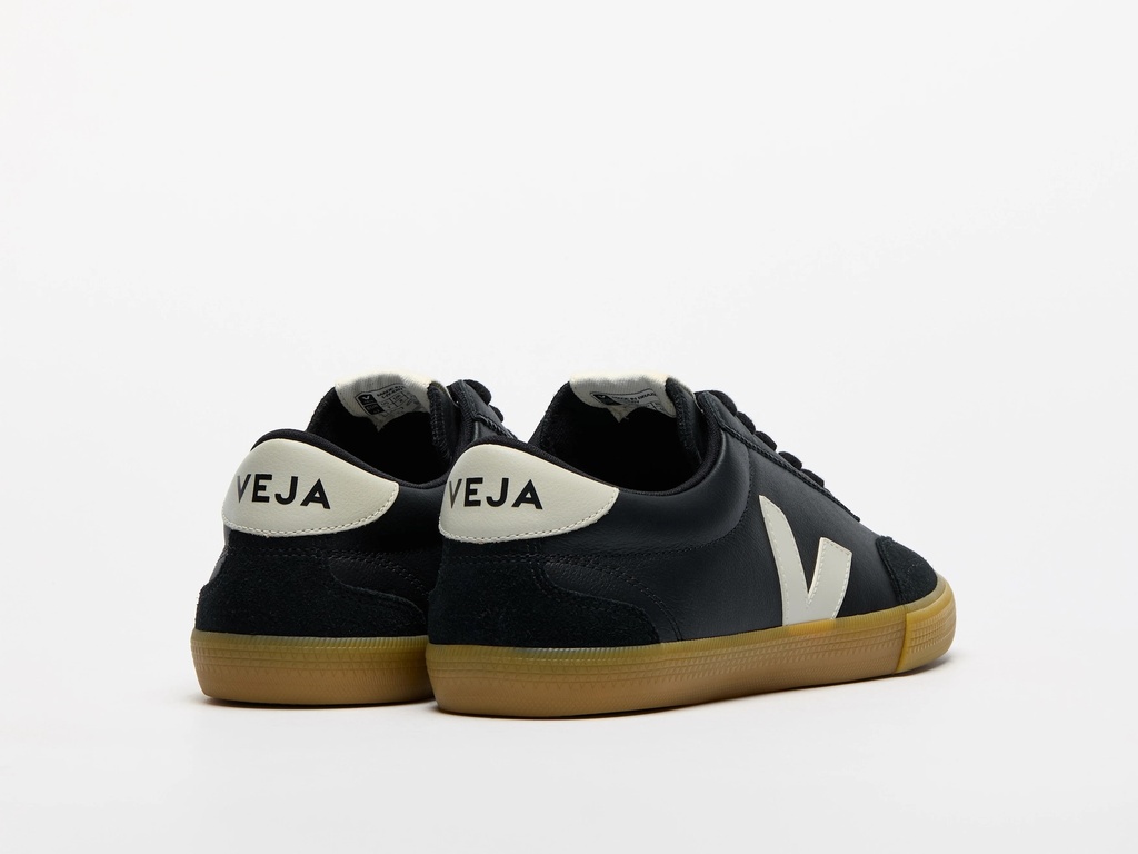 VEJA skór Volley O.T. Leather Black Pierre