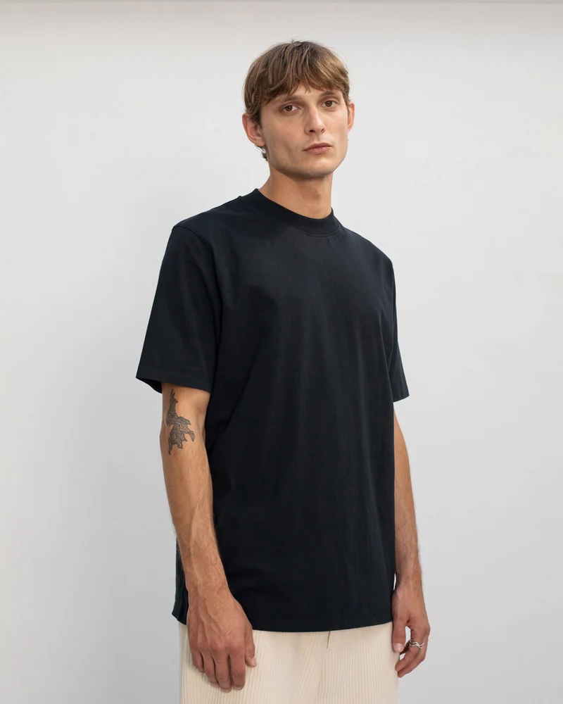 Rotholz Bolur Big Collar T-shirt True Black