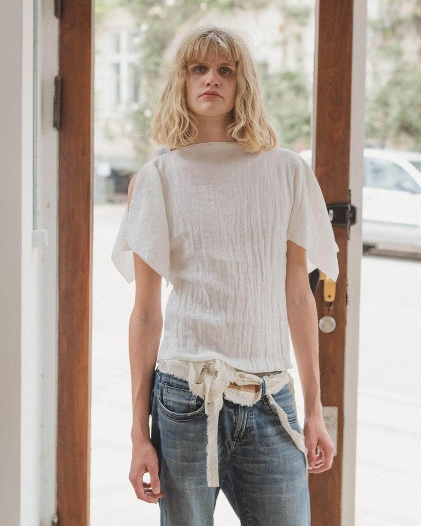 Baserange Toppur Folio top Crincle linen
