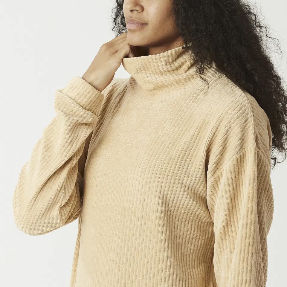 Picture peysa Laikko Crew Smoke grey