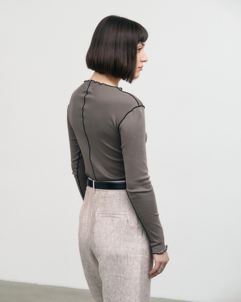 Rotholz Toppur Pin-Tucked L/S Top Fawn Grey