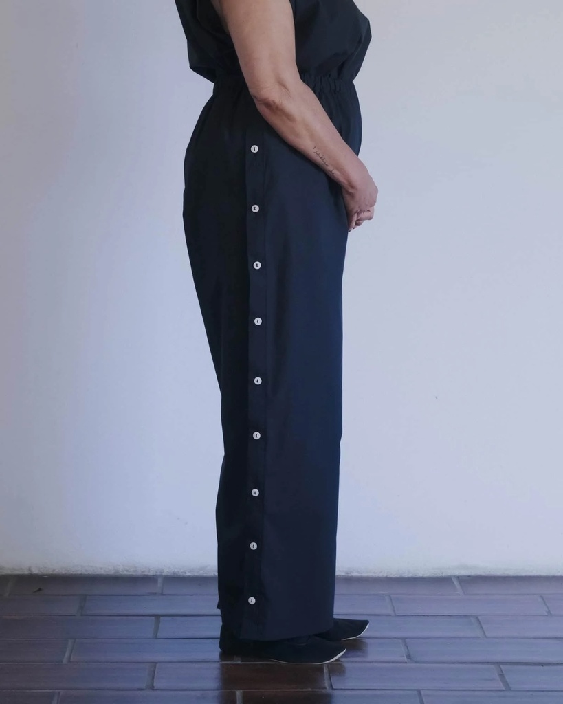 Baserange Buxur Part Pants Black