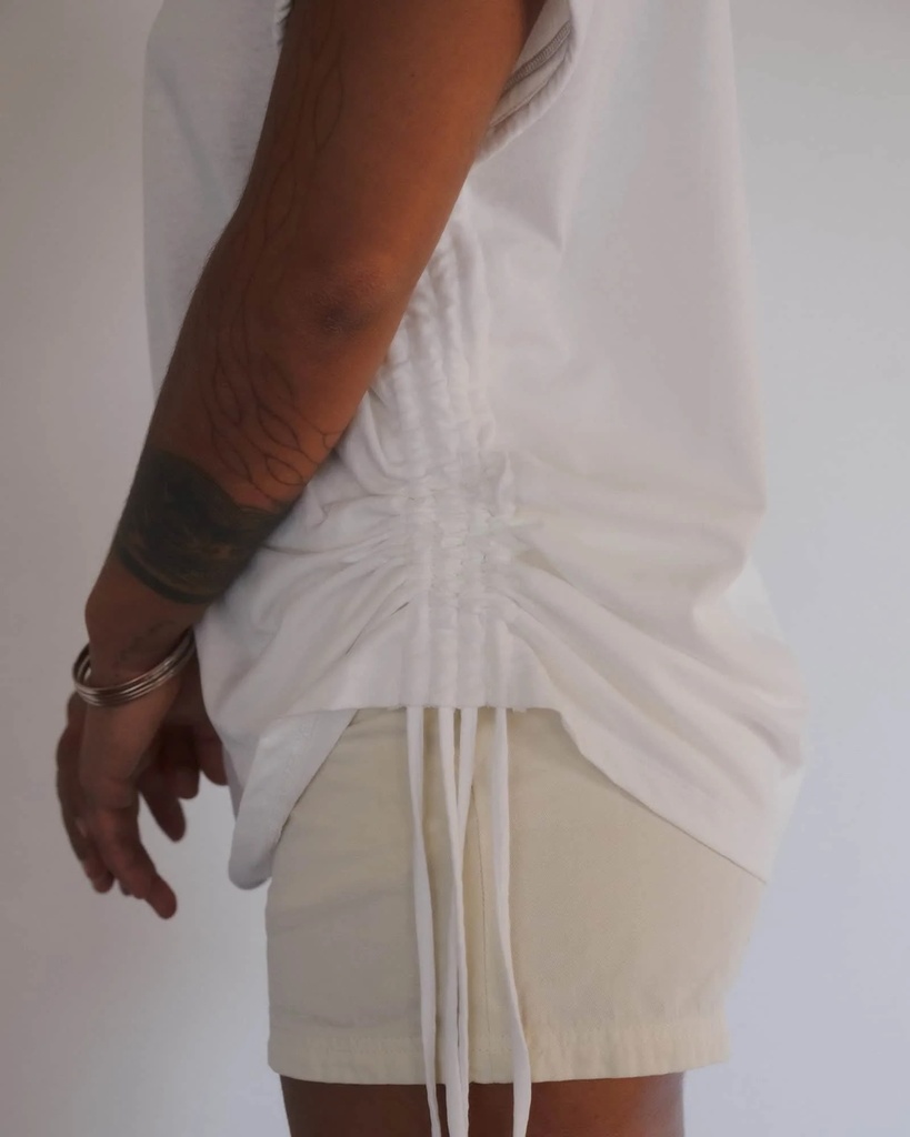 Baserange Toppur Stele Tank Off White