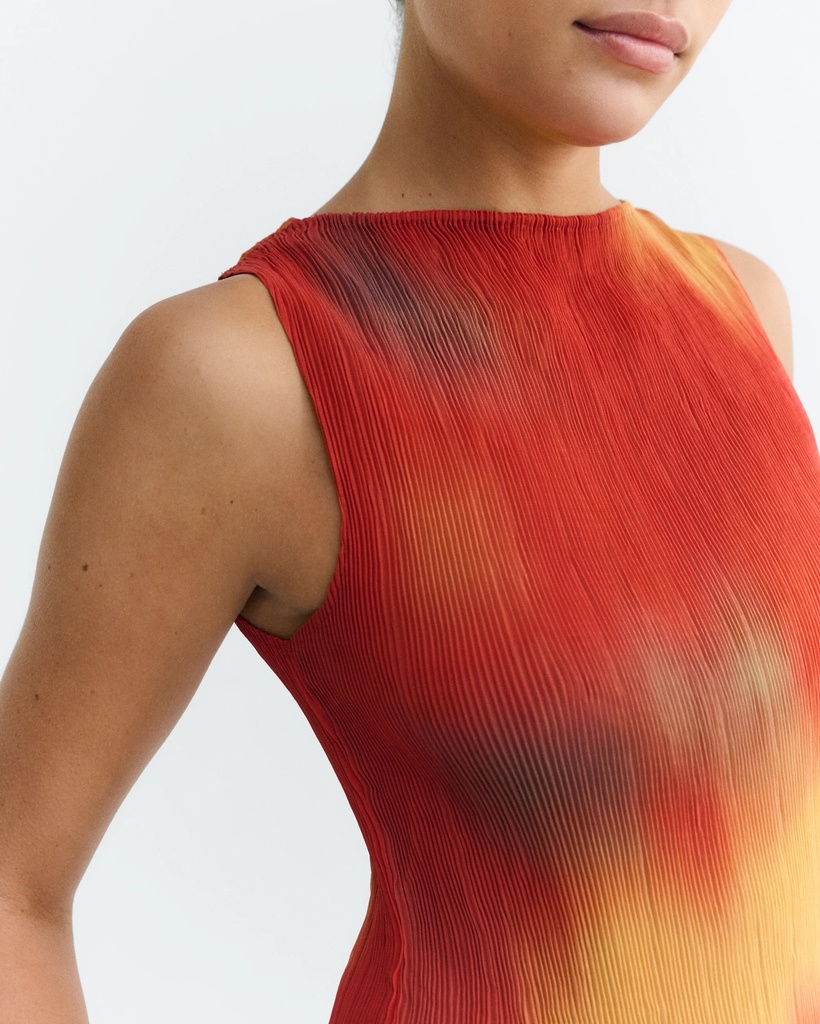 Thinking Mu Toppur Dora Pleated Top Flowers