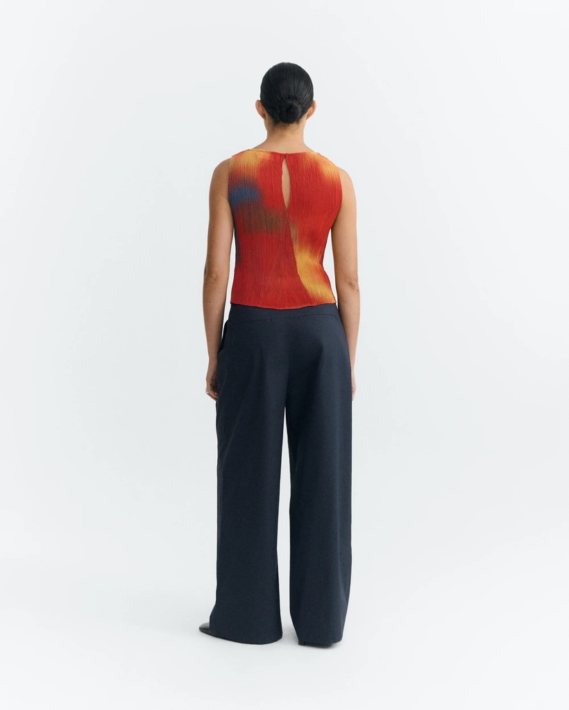 Thinking Mu Toppur Dora Pleated Top Flowers