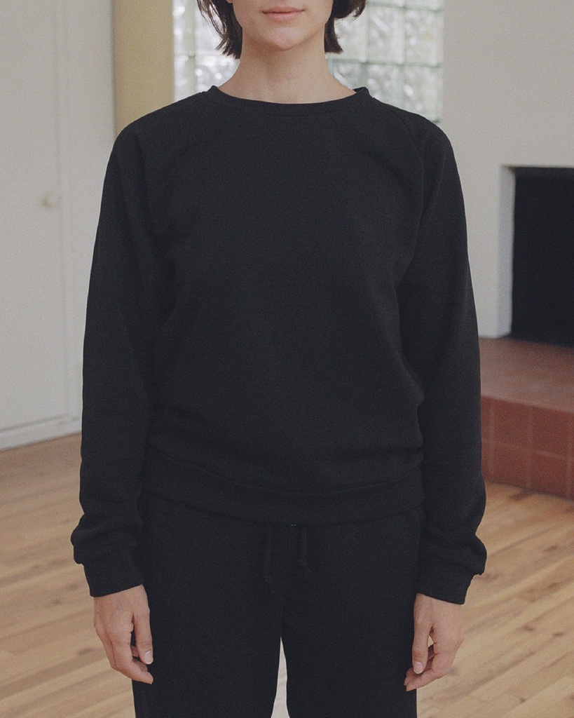Baserange Peysa Basic sweat Black