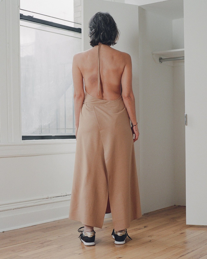 BASERANGE Kjóll Apron dress bath brown