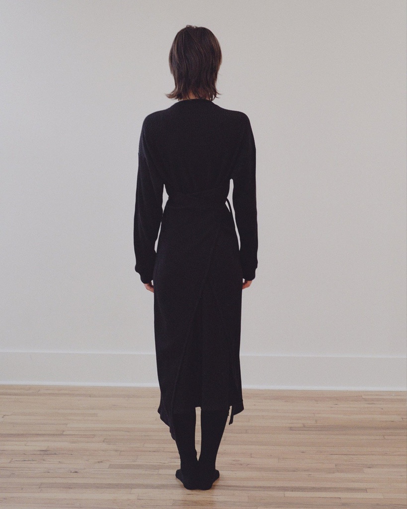 Baserange kjóll Shaw Long Sleeve Kaftan black