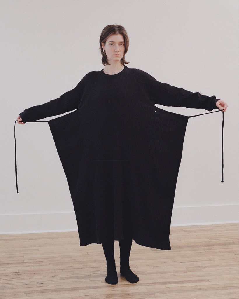 Baserange kjóll Shaw Long Sleeve Kaftan black