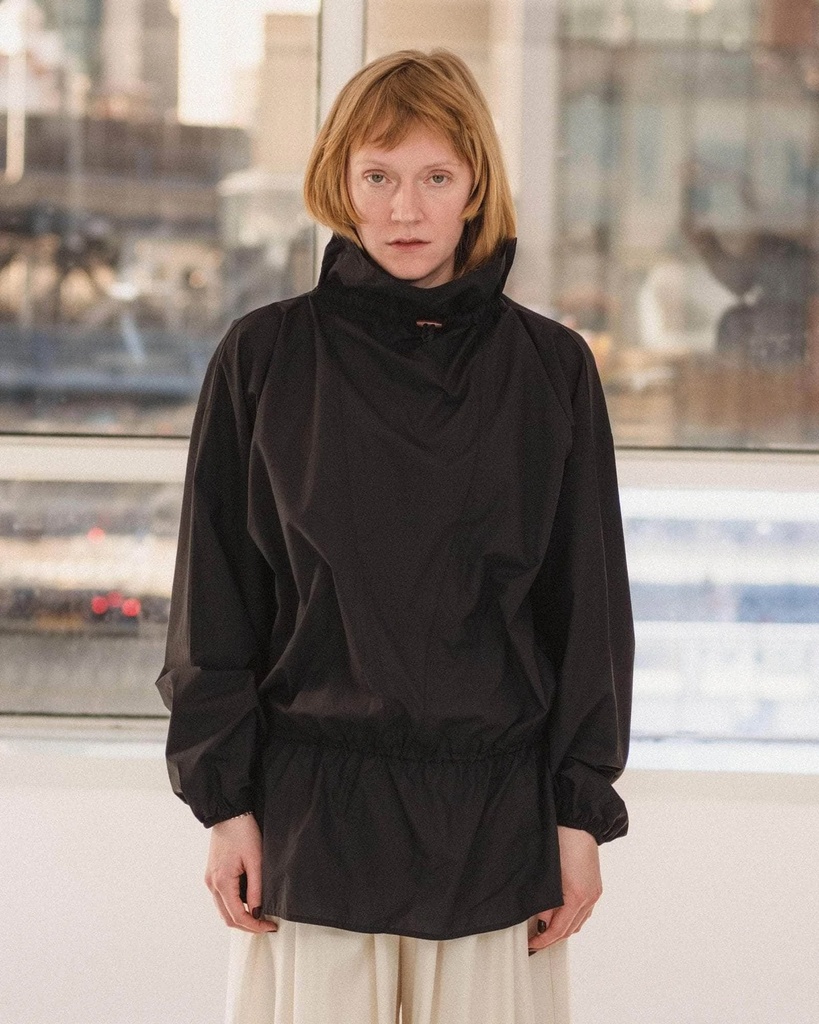 Baserange Toppur Air top Black