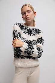 GUÐRUN&GUÐRUN peysa Inka Off white/Black