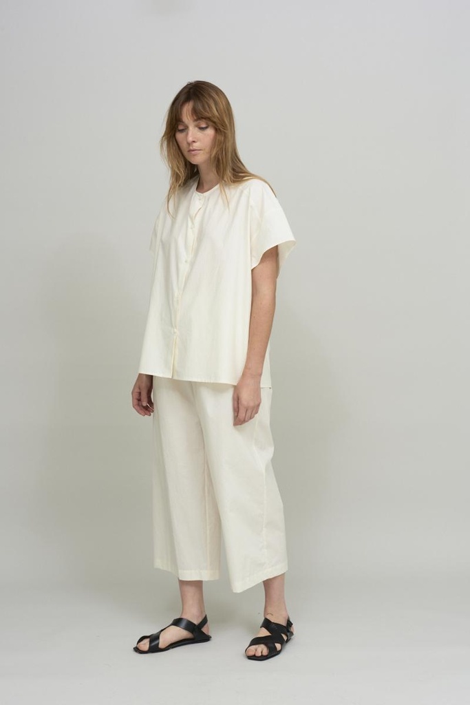 Cus skyrta Oversized collarless shirt White