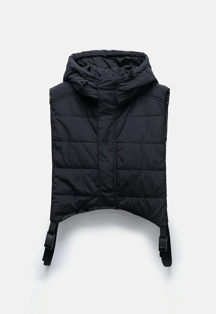 Embassy of Bricks and Logs vesti Hixon Hood Black