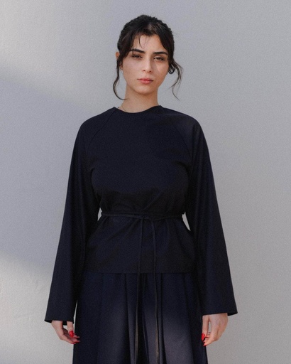 Baserange Toppur Long Sleeve Apron Top Black