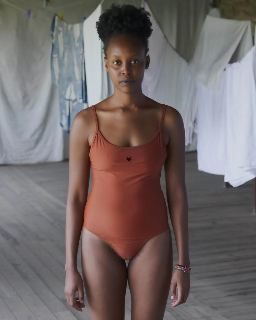 Baserange Sundbolur Heart Swim Body Marocco Brown