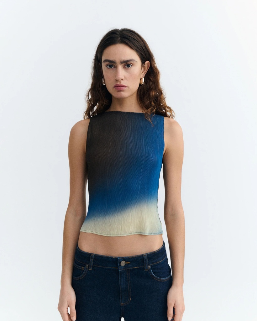 Thinking Mu Toppur Dora Pleated Top Glass