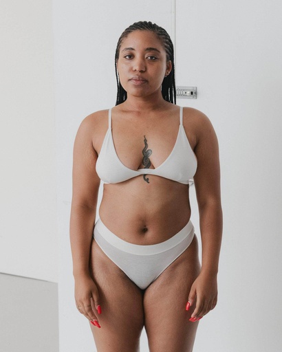 Baserange toppur Triangle bra  Undyed